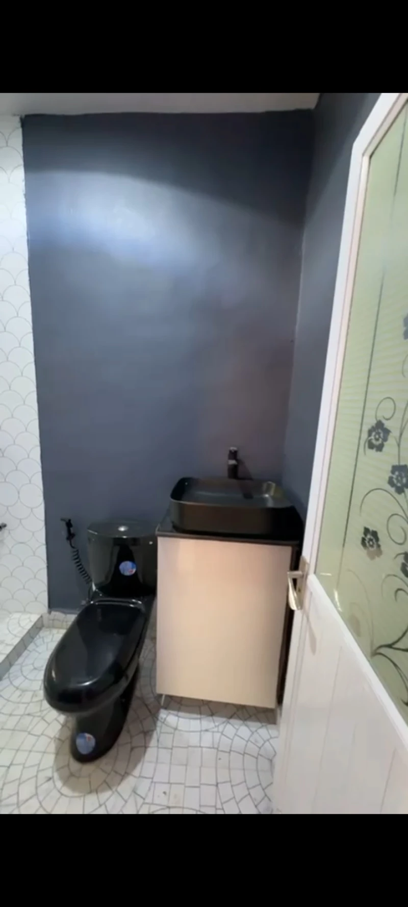 2 Bedroom Flat for Rent in Ogbojie down slope, Delta - Image 4