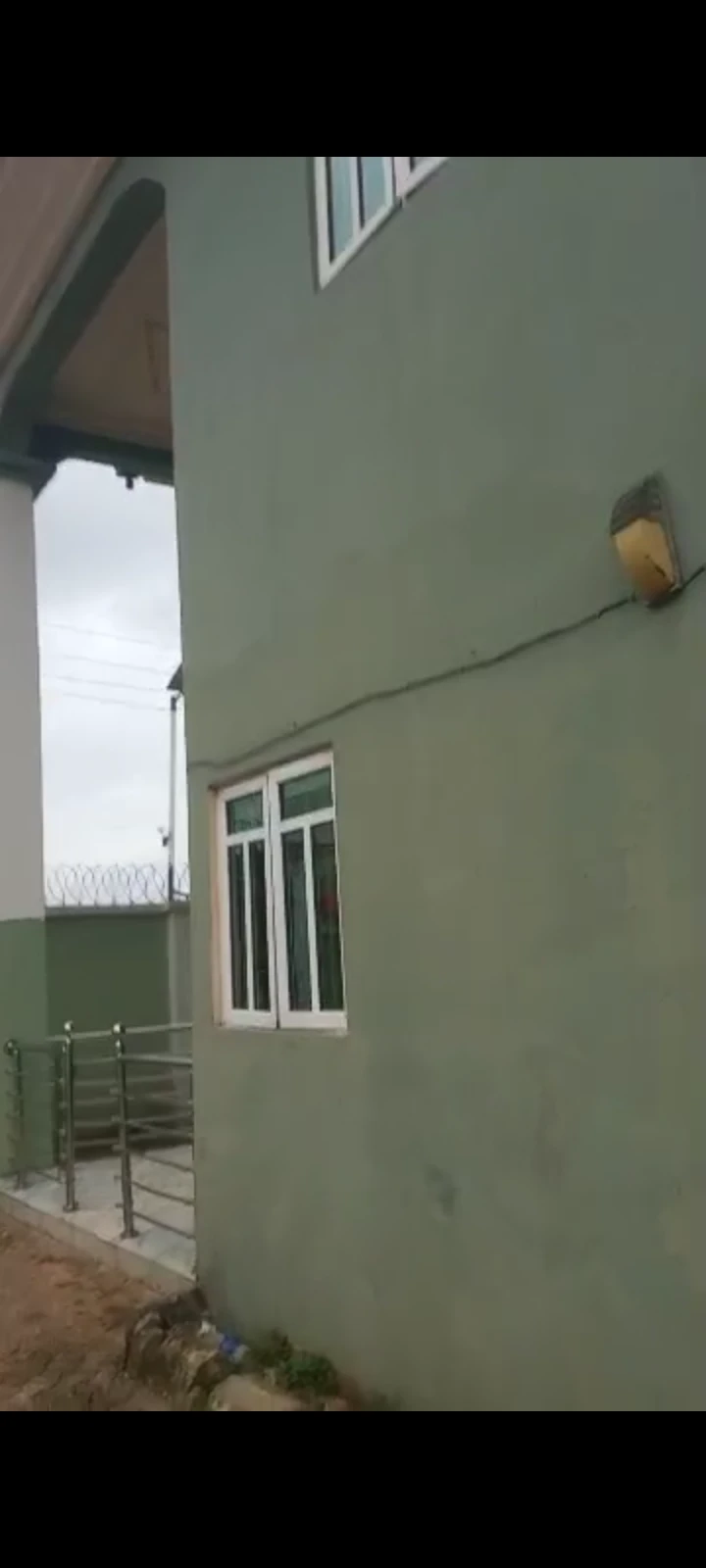 Duplex for Sale in Doctor's Street, Delta - Image 3