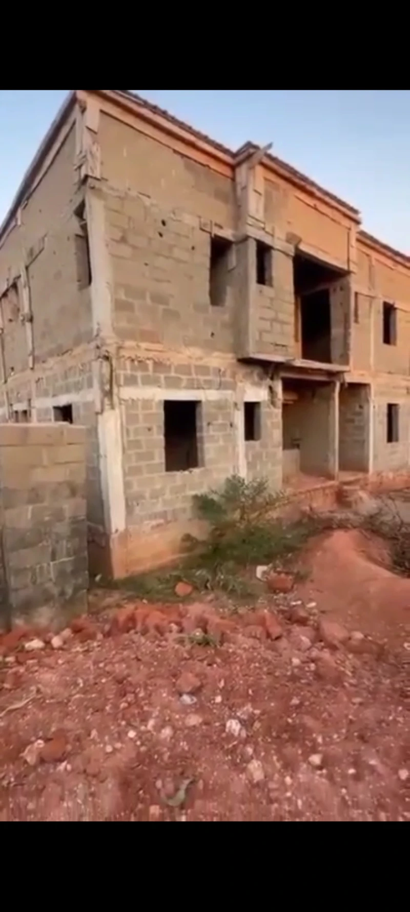 2 Bedroom Flat for Sale in Airport View, Delta - Image 1