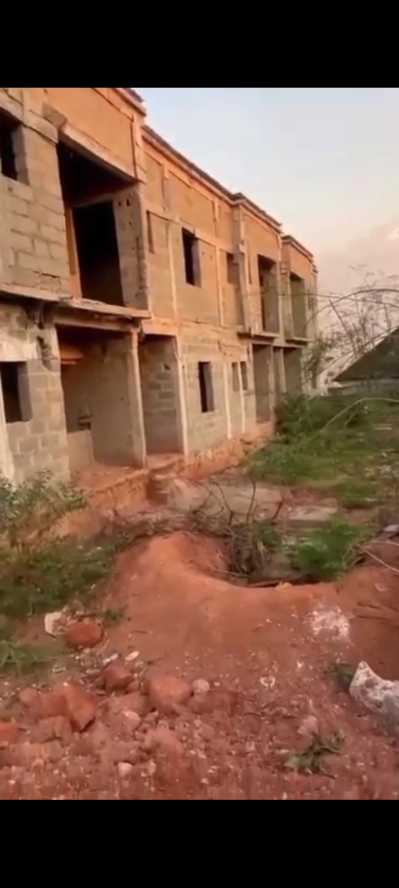 2 Bedroom Flat for Sale in Airport View, Delta - Image 2