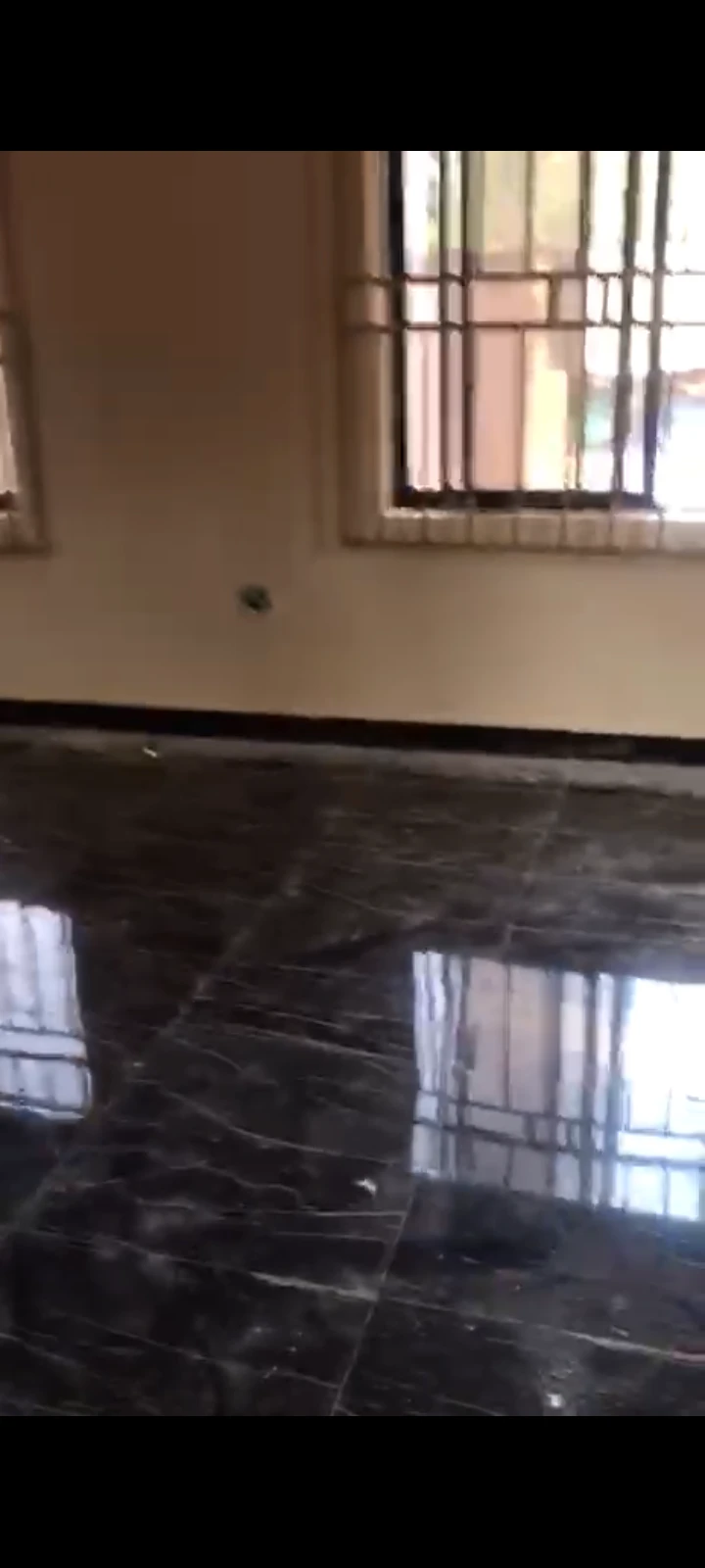 3 Bedroom Flat for Rent in Okwe, Delta - Image 2