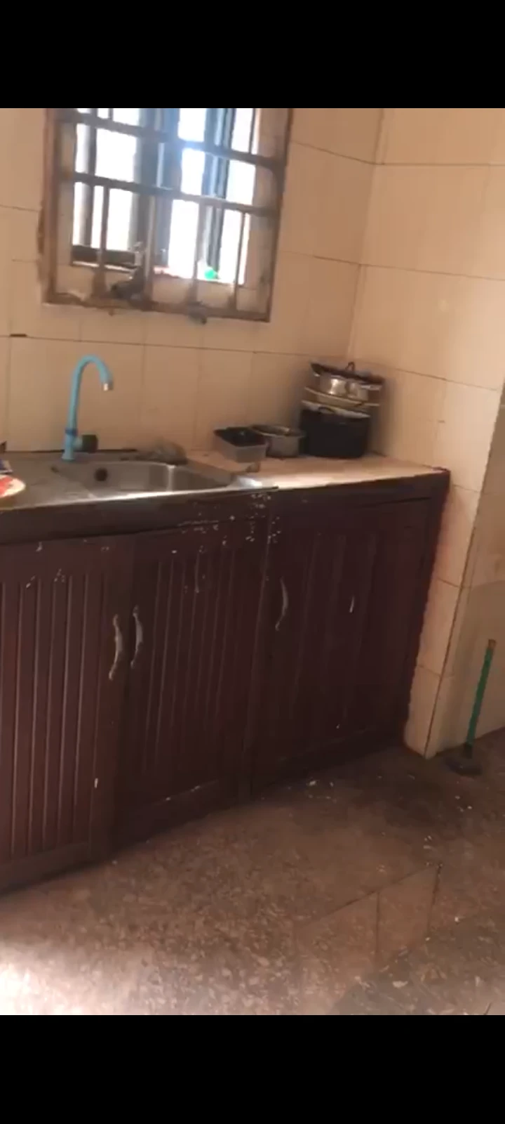 3 Bedroom Flat for Rent in Okwe, Delta - Image 5