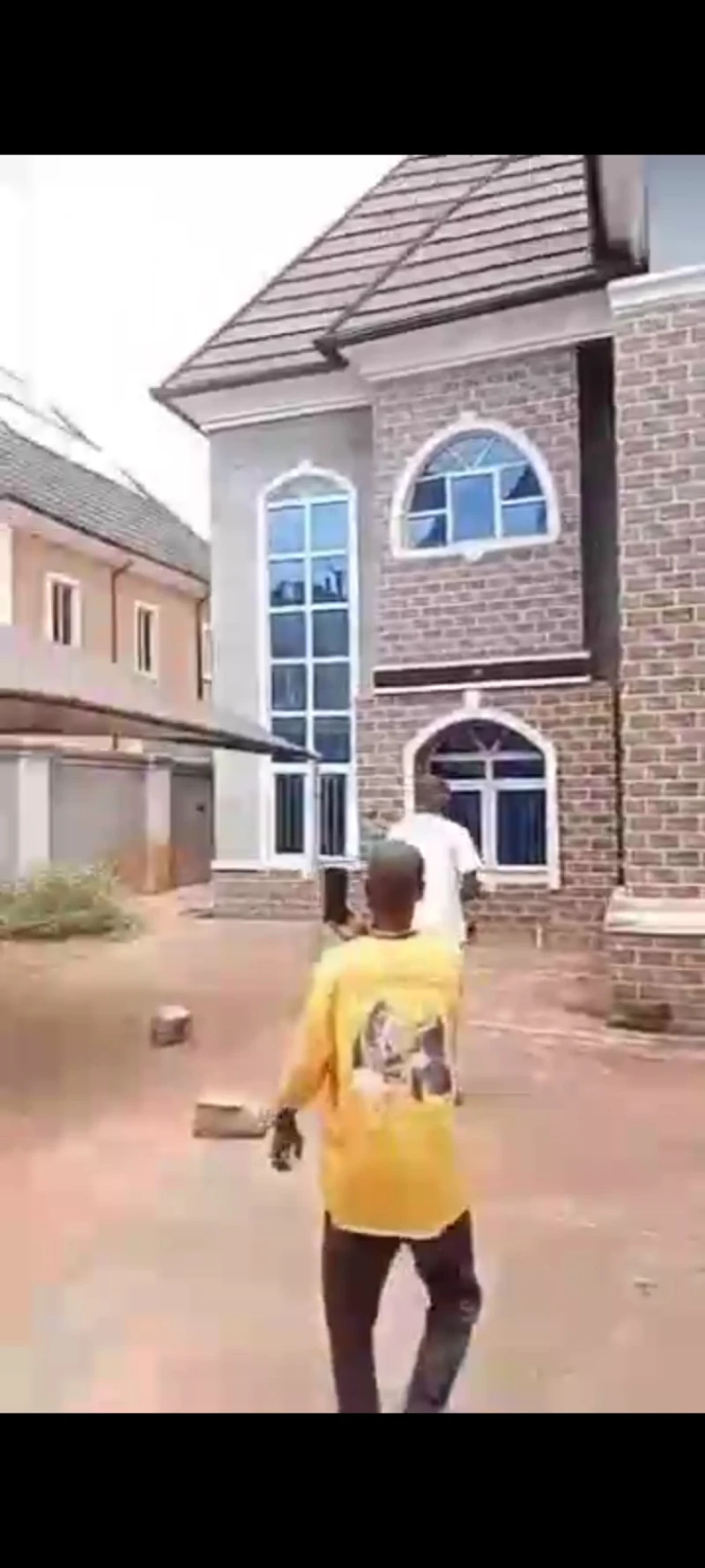 Duplex for Rent in Specialist Hospital road, Delta - Image 2