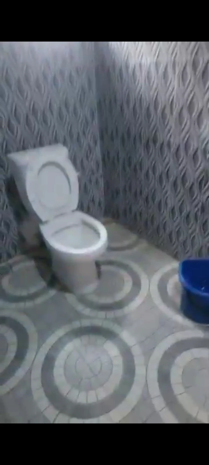 2 Bedroom Flat for Rent in Commissioner, Delta - Image 3
