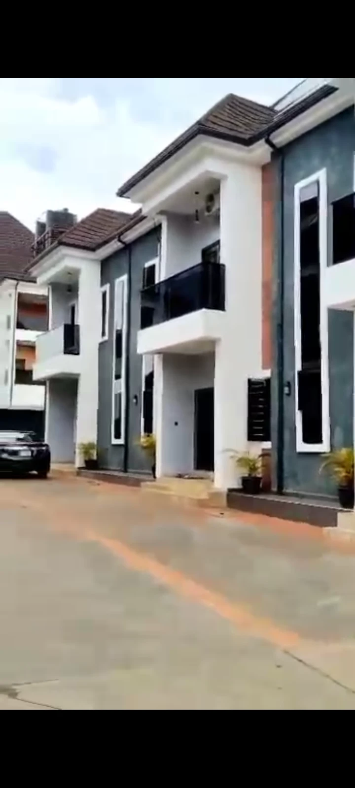 Duplex for Sale in Commissioner, Delta - Image 3