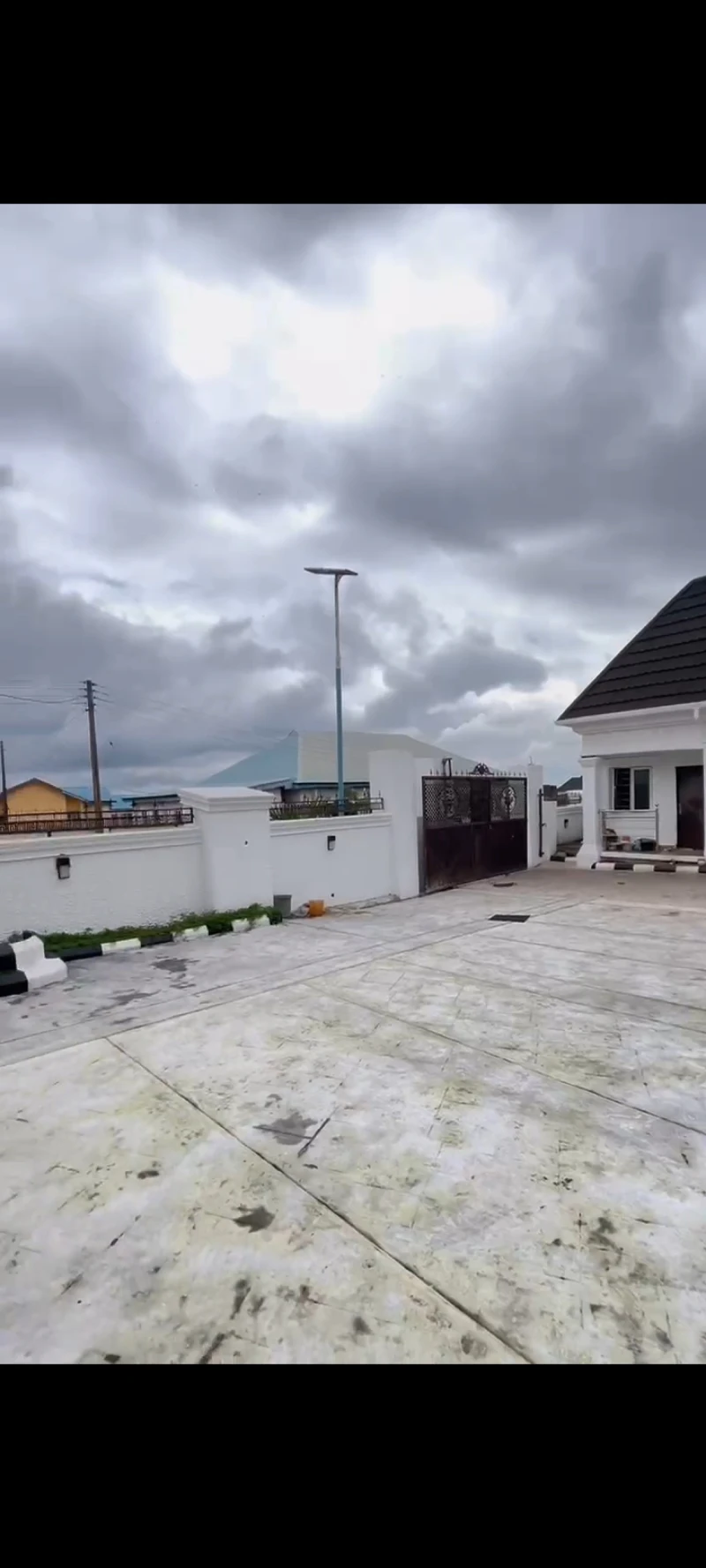 Duplex for Sale in Midwifery, Delta - Image 1