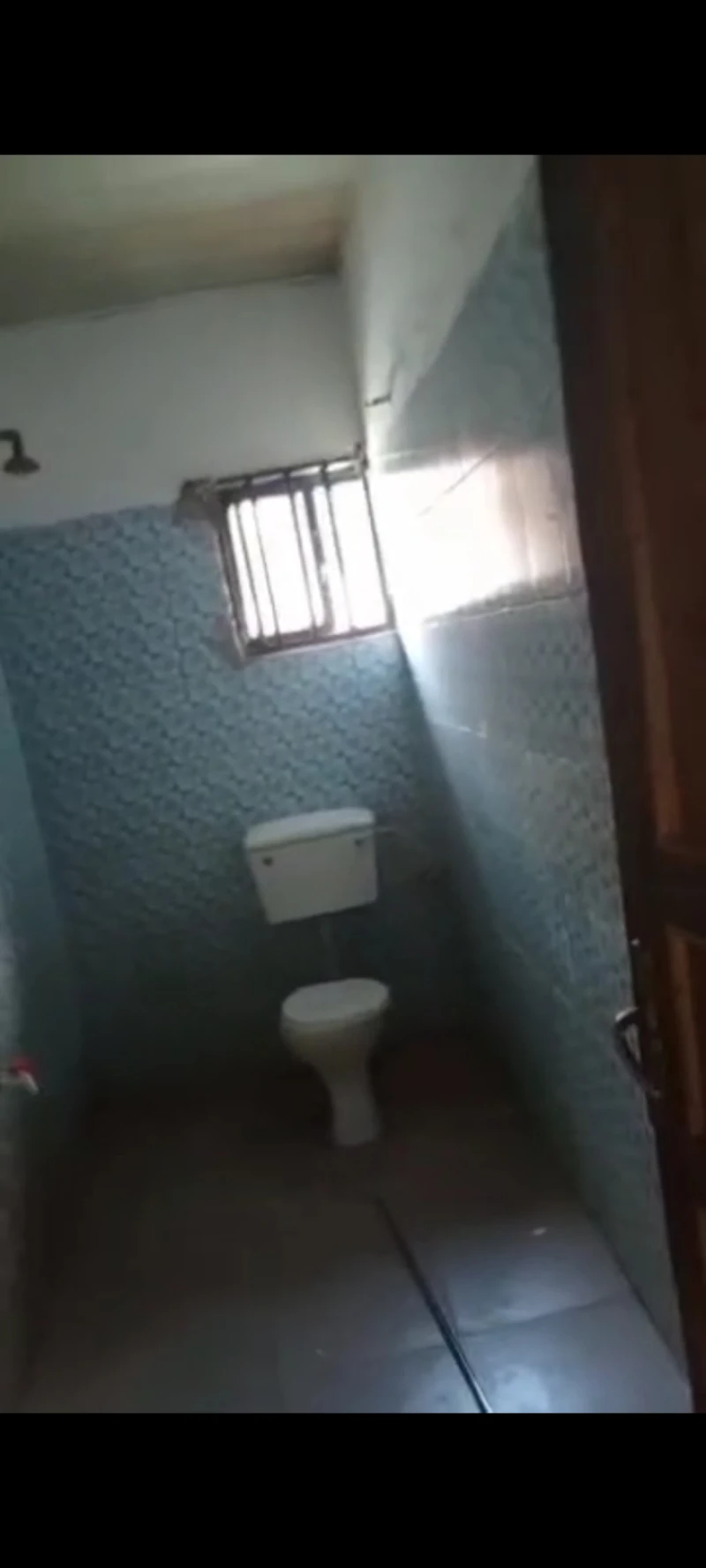 1 Bedroom Flat for Rent in General hospital road, Delta - Image 1