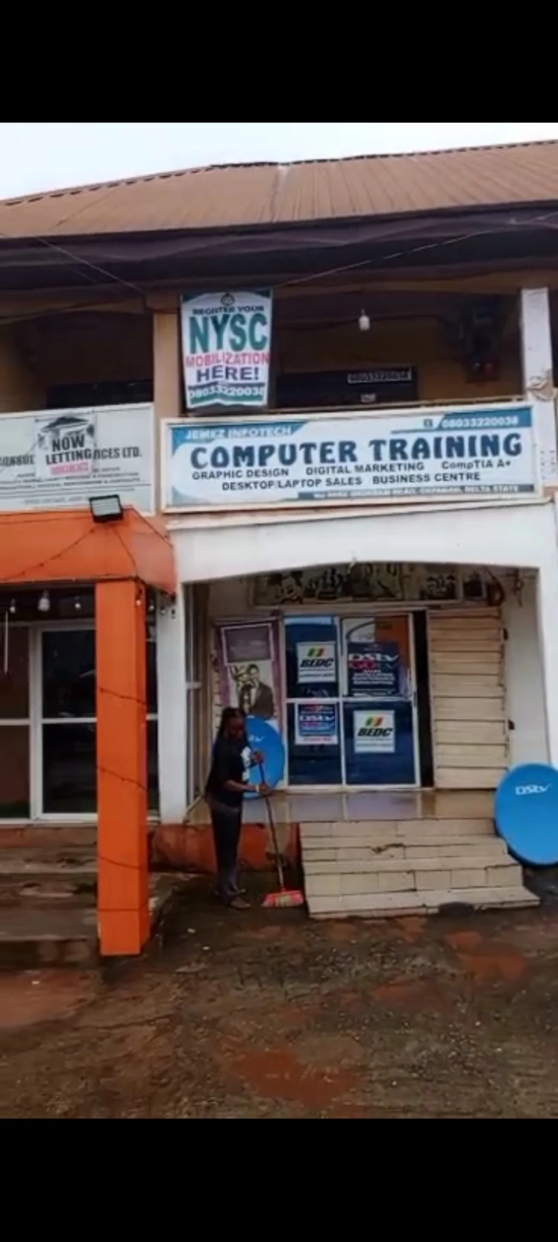 Plaza for Sale in Okpanam road, Delta - Image 3