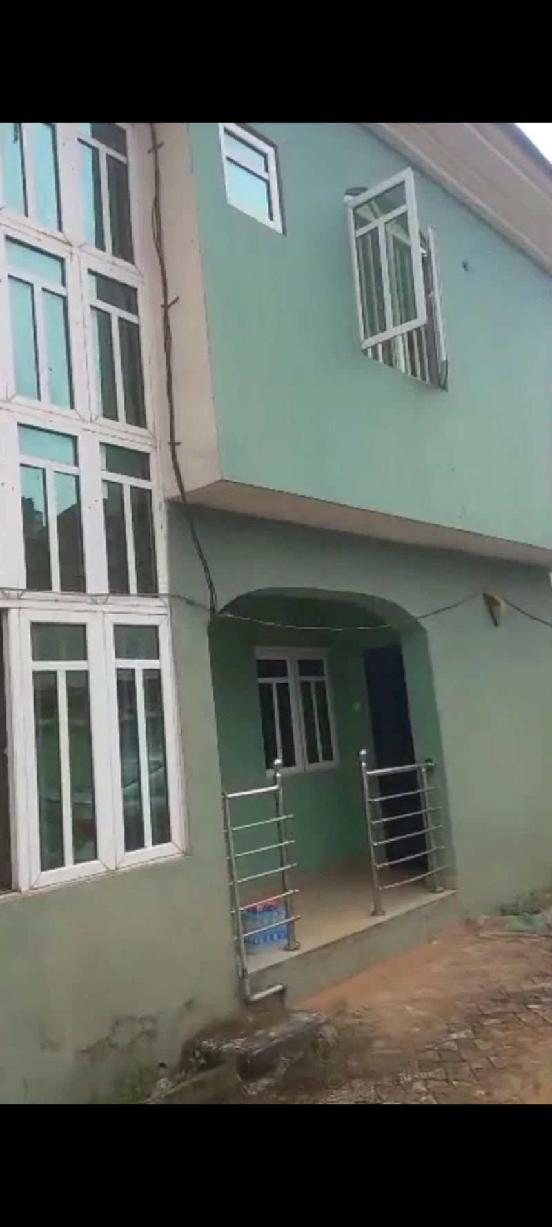 Duplex for Sale in Doctor's Street, Delta - Image 3