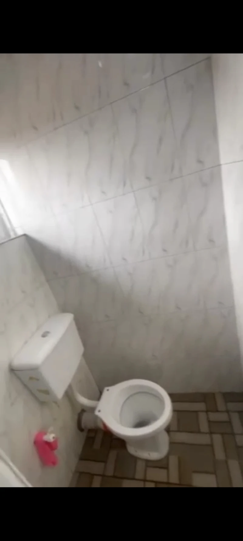 1 Bedroom Flat for Rent in Bonsaac, Delta - Image 3