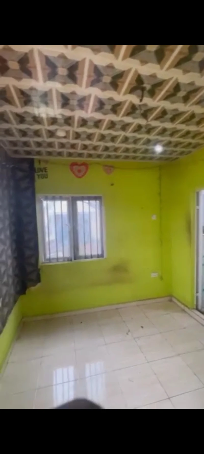 1 Bedroom Flat for Rent in Bonsaac, Delta - Image 1