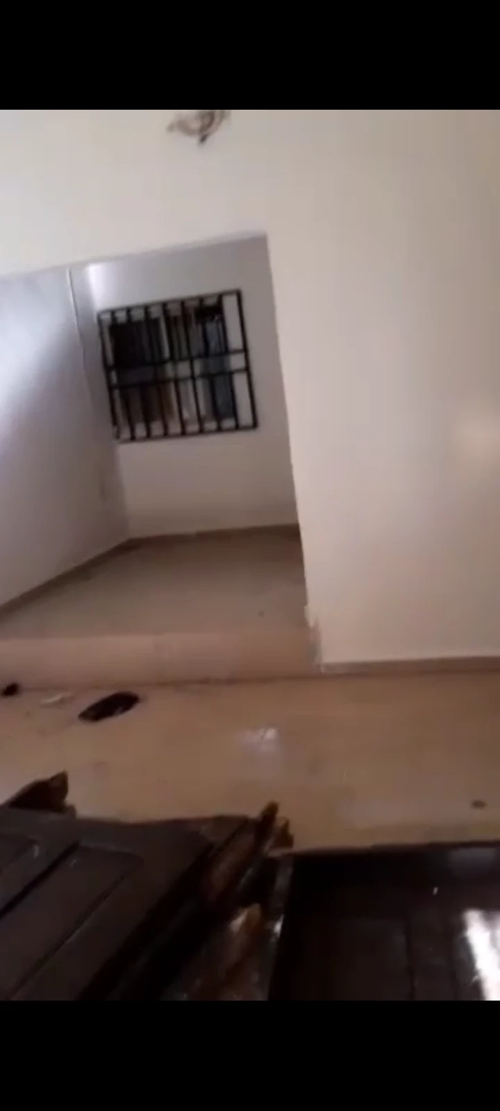 2 Bedroom Flat for Rent in Former deputy, Delta - Image 1
