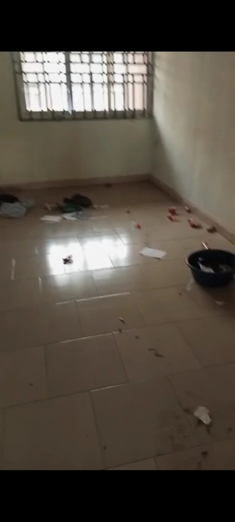 3 Bedroom Flat for Rent in Infant Jesus, Delta - Image 4
