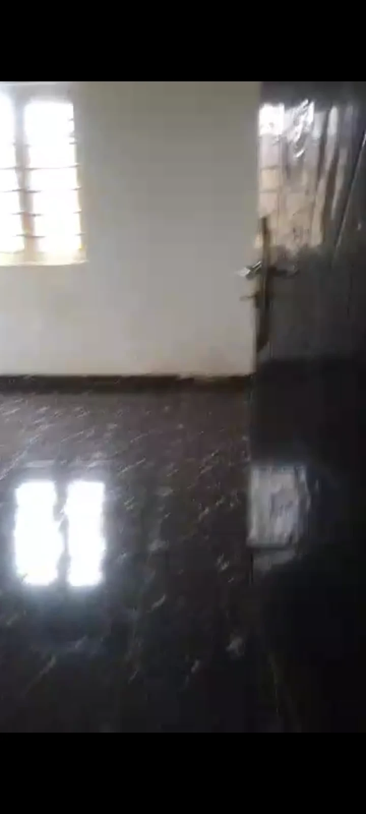 2 Bedroom Flat for Sale in Amachai, Delta - Image 1