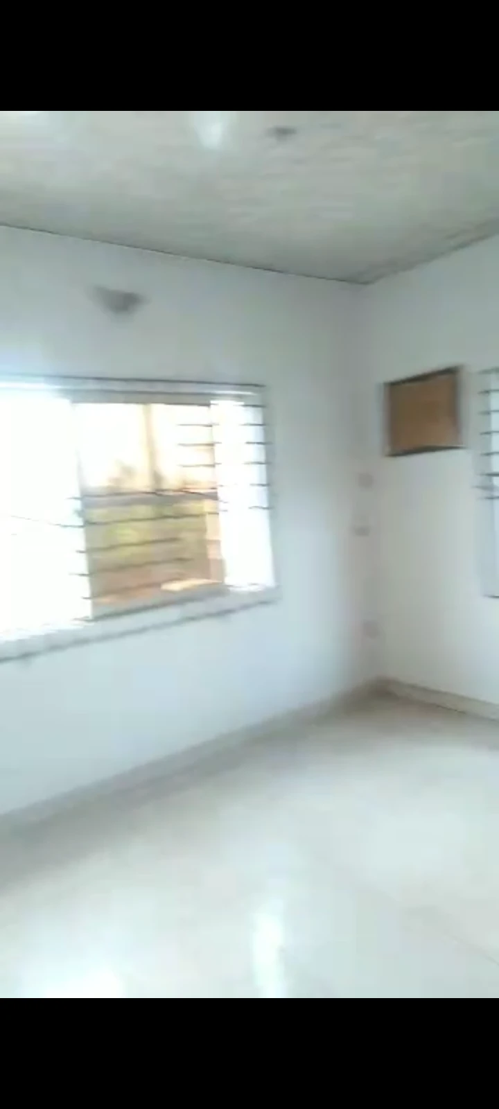 2 Bedroom Flat for Rent in Odoziobodo, Delta - Image 4