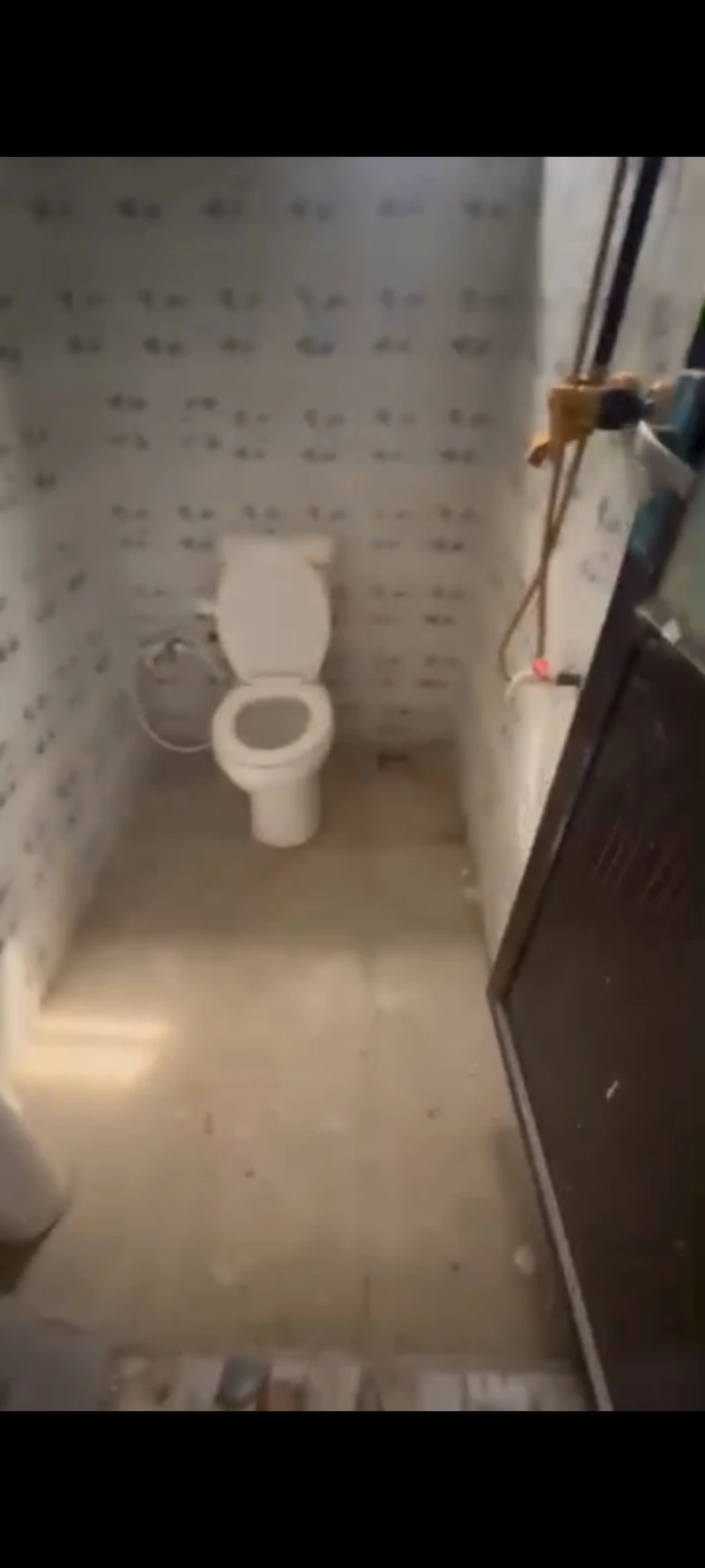 2 Bedroom Flat for Rent in Across Okpanam City gate, Delta - Image 2