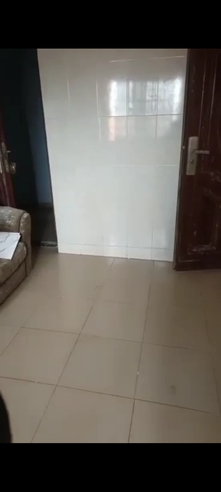 3 Bedroom Flat for Rent in Redeem road, Delta - Image 4