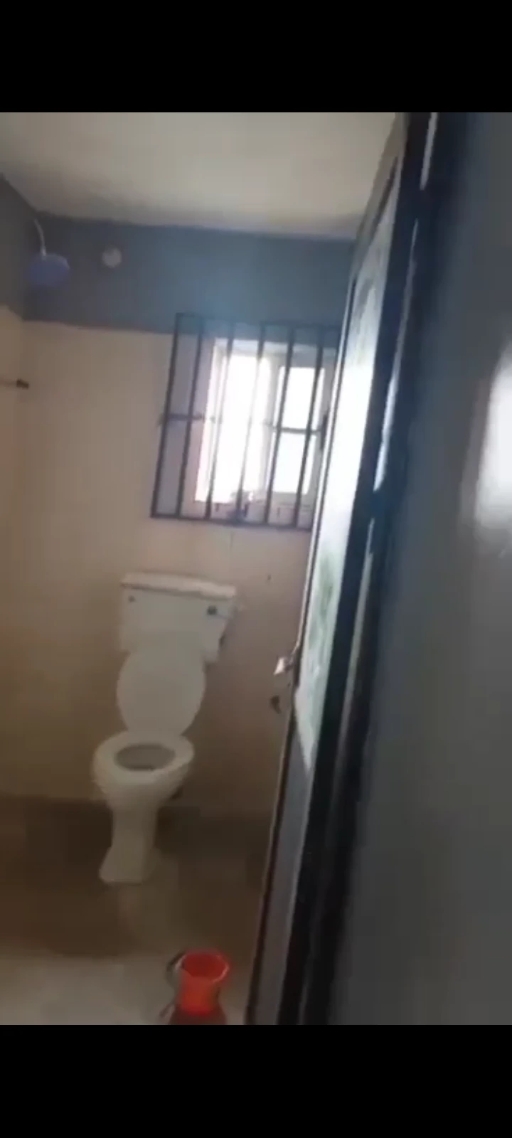 3 Bedroom Flat for Rent in Redeem road, Delta - Image 3