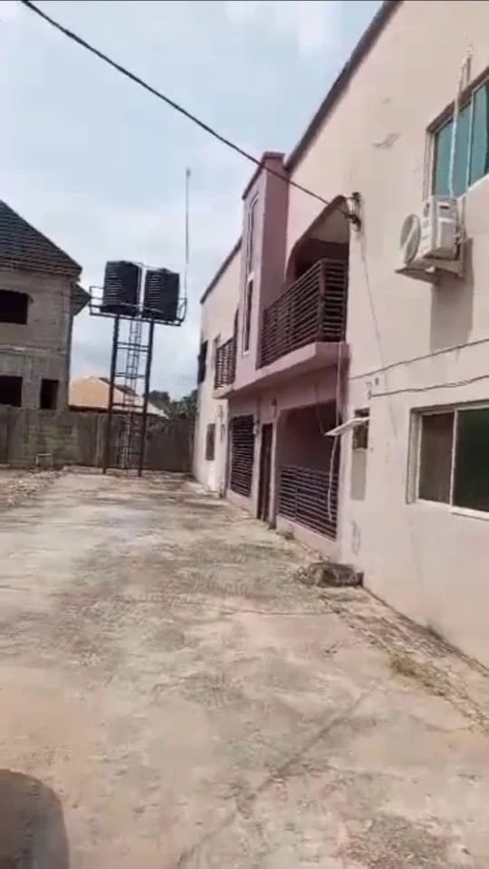 3 Bedroom Flat for Sale in Black gate, Delta - Image 1