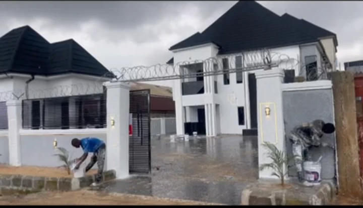 Duplex for Sale in DLA, Delta cover picture