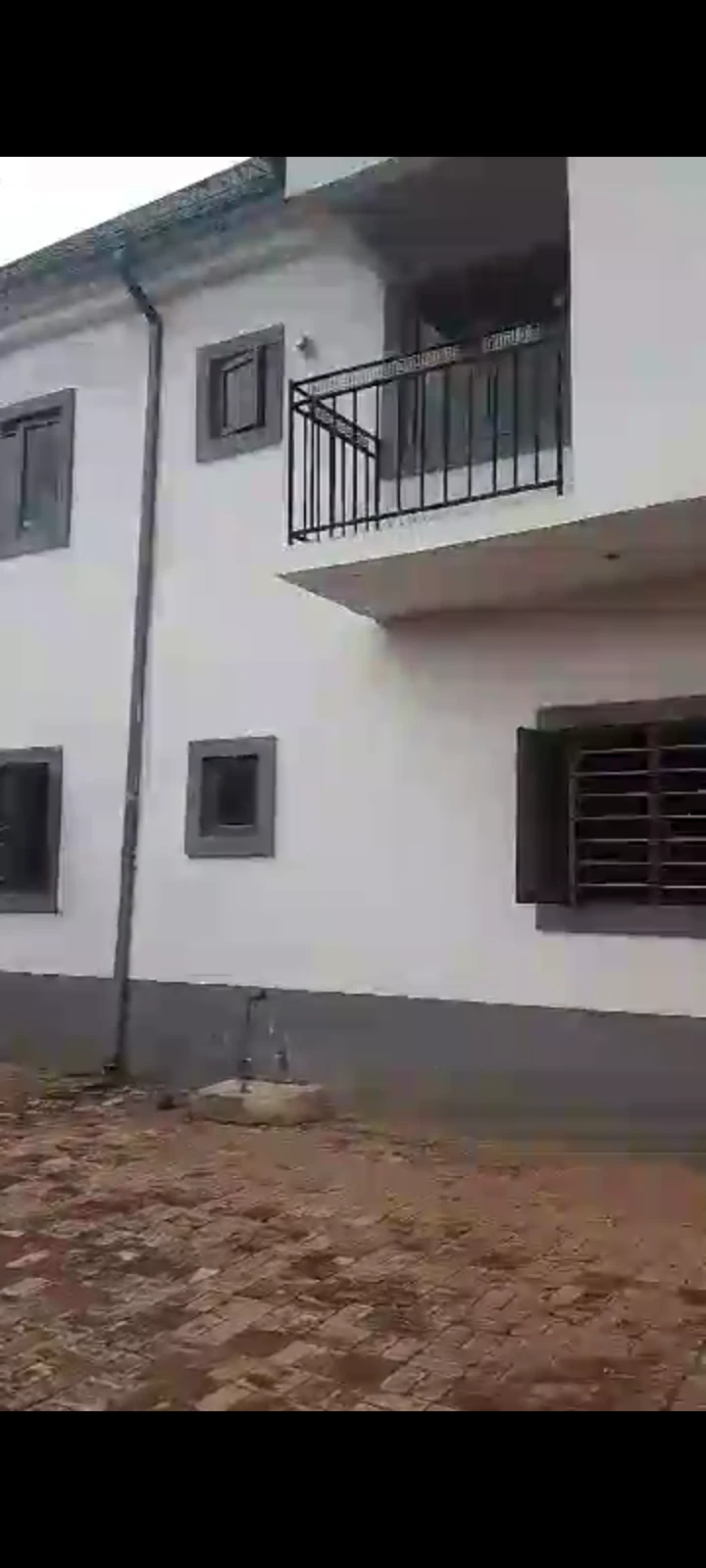 2 Bedroom Flat for Rent in Americana road, Delta cover picture