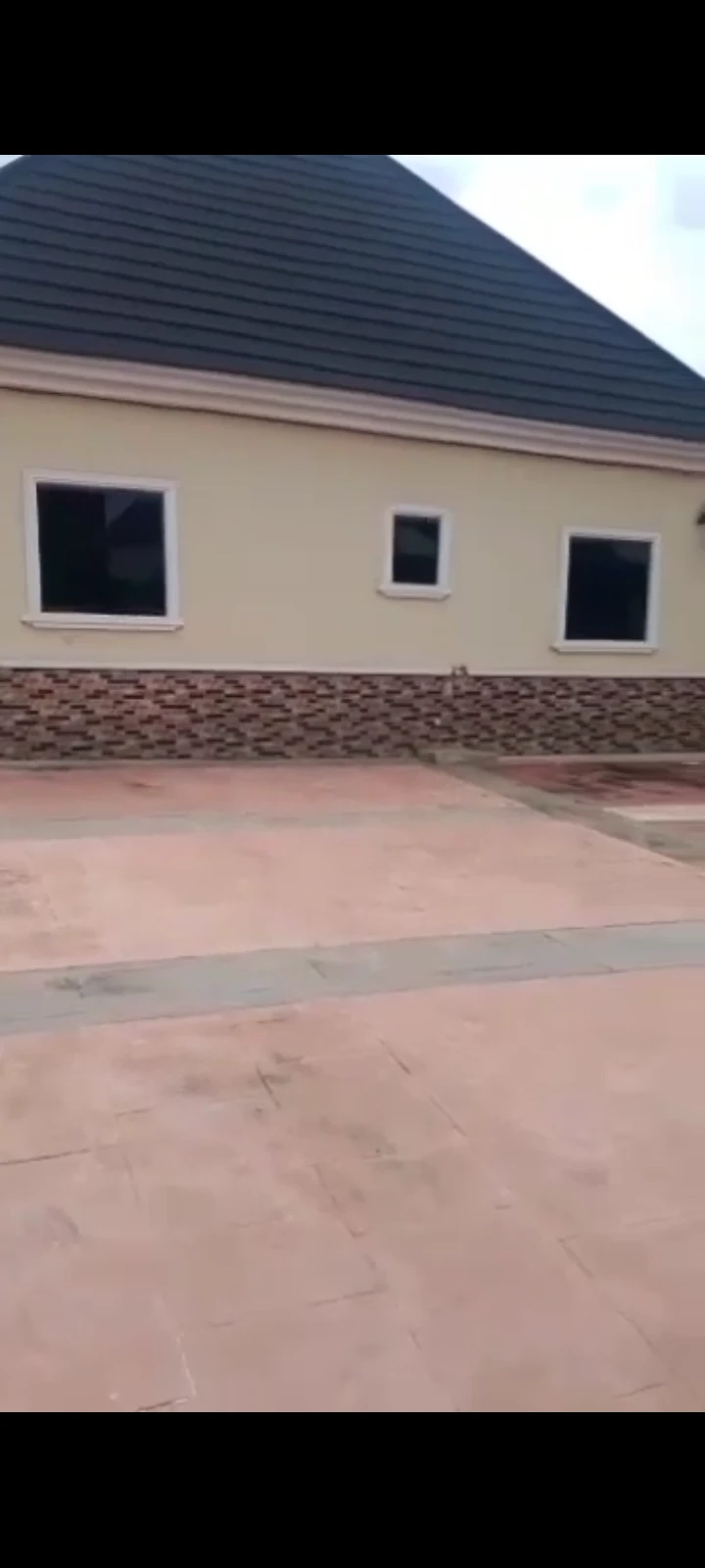 3 Bedroom Flat for Sale in Okpanam, Delta cover picture