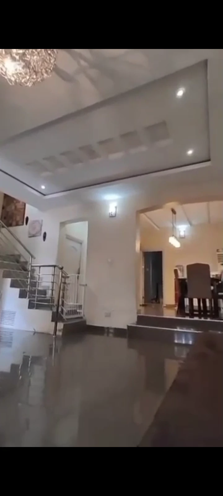 Duplex for Rent in Back of Macdons, Delta cover picture