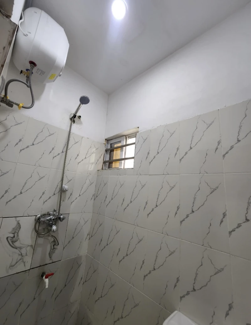 2 Bedroom Flat for Rent in Sabo, Lagos - Image 1