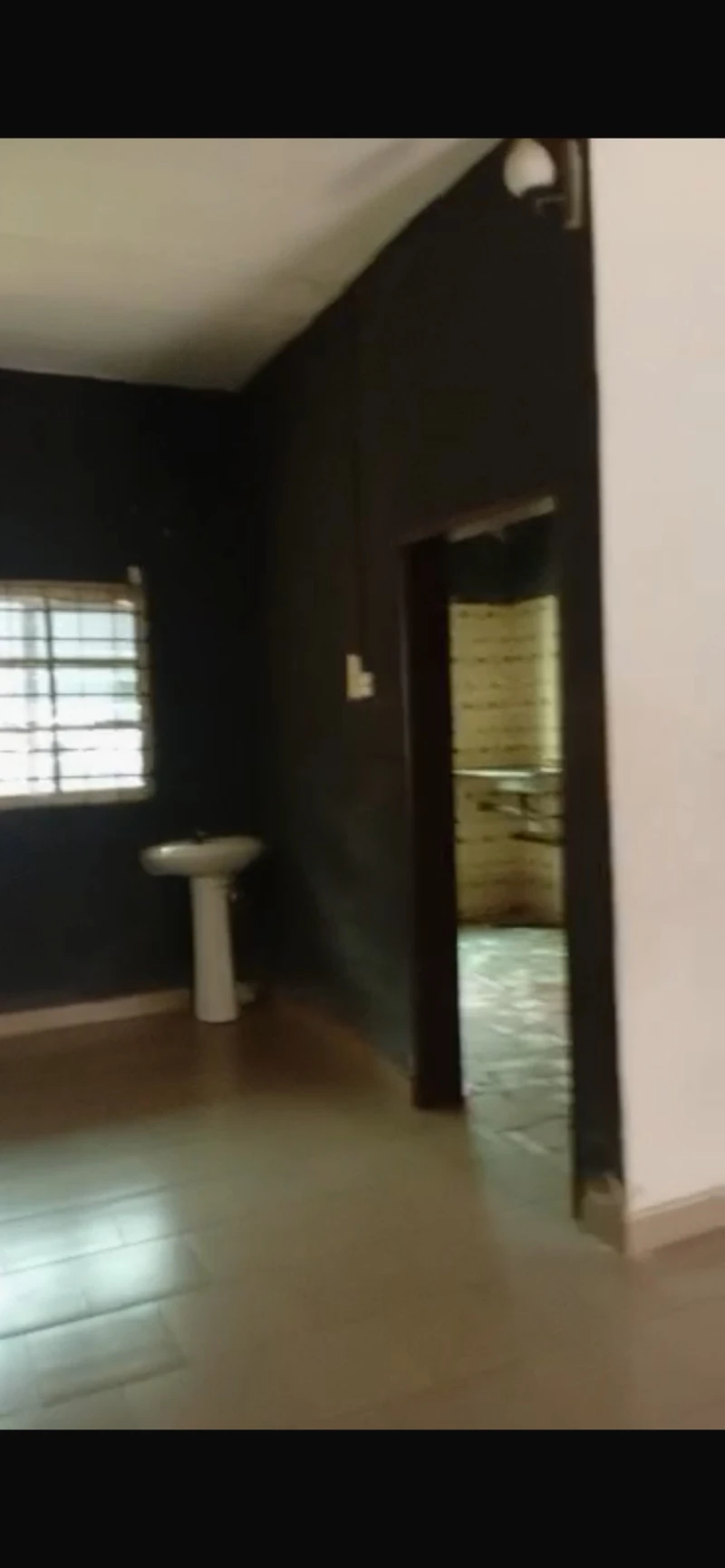 2 Bedroom Flat for Rent in D.L.A, Delta - Image 2