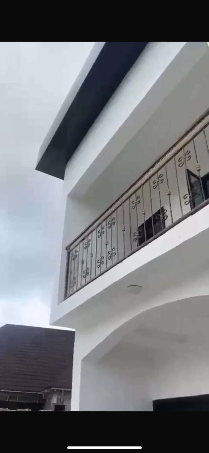 Duplex for Rent in Nwawolor Okpanam, Delta - Image 1