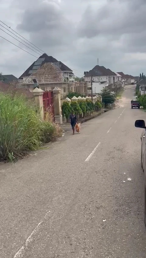 Land for Sale in Golf estate, Enugu - Image 3
