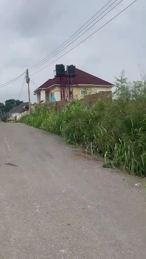 Land for Sale in Golf estate, Enugu - Image 2