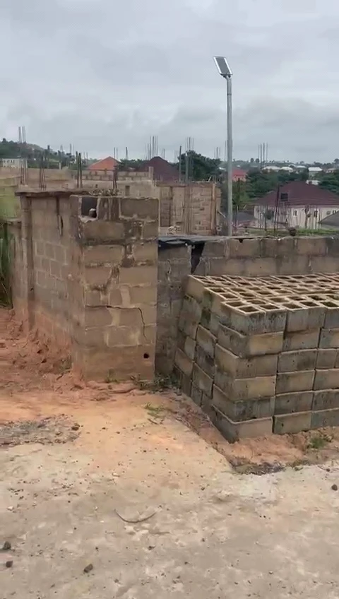 Land for Sale in Golf estate, Enugu - Image 5