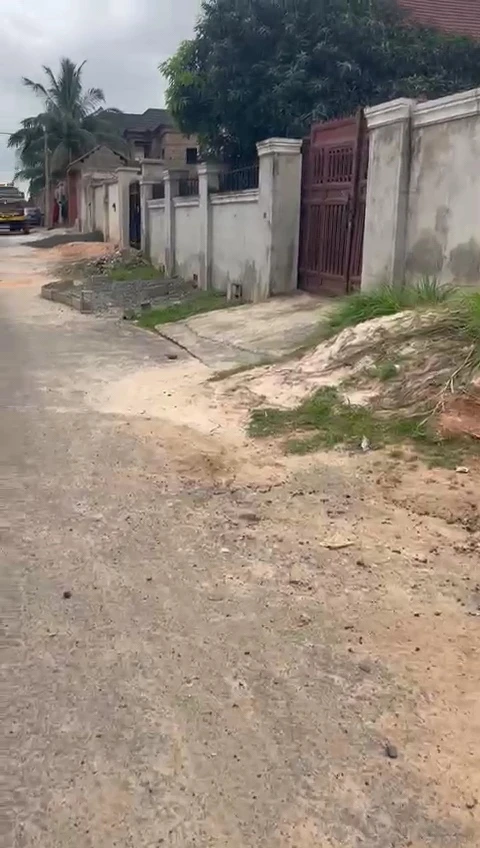 Land for Sale in Golf estate, Enugu - Image 4