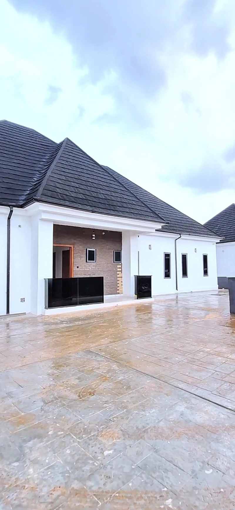 Bungalow for Sale in New haven extension, Enugu - Image 1
