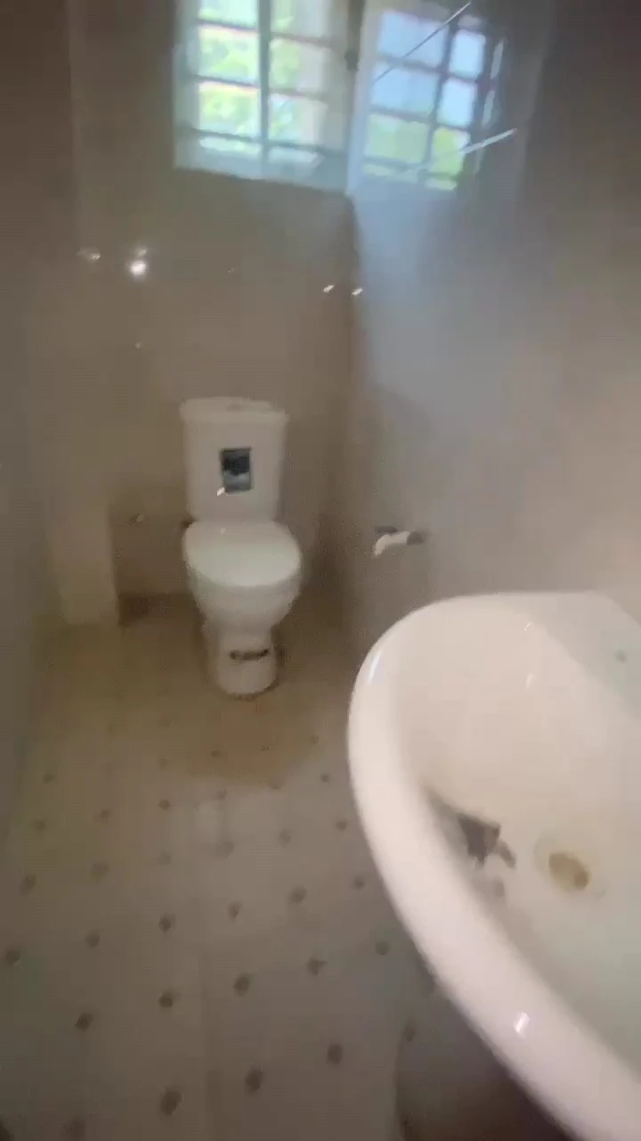 3 Bedroom Flat for Sale in Centenary, Enugu - Image 2