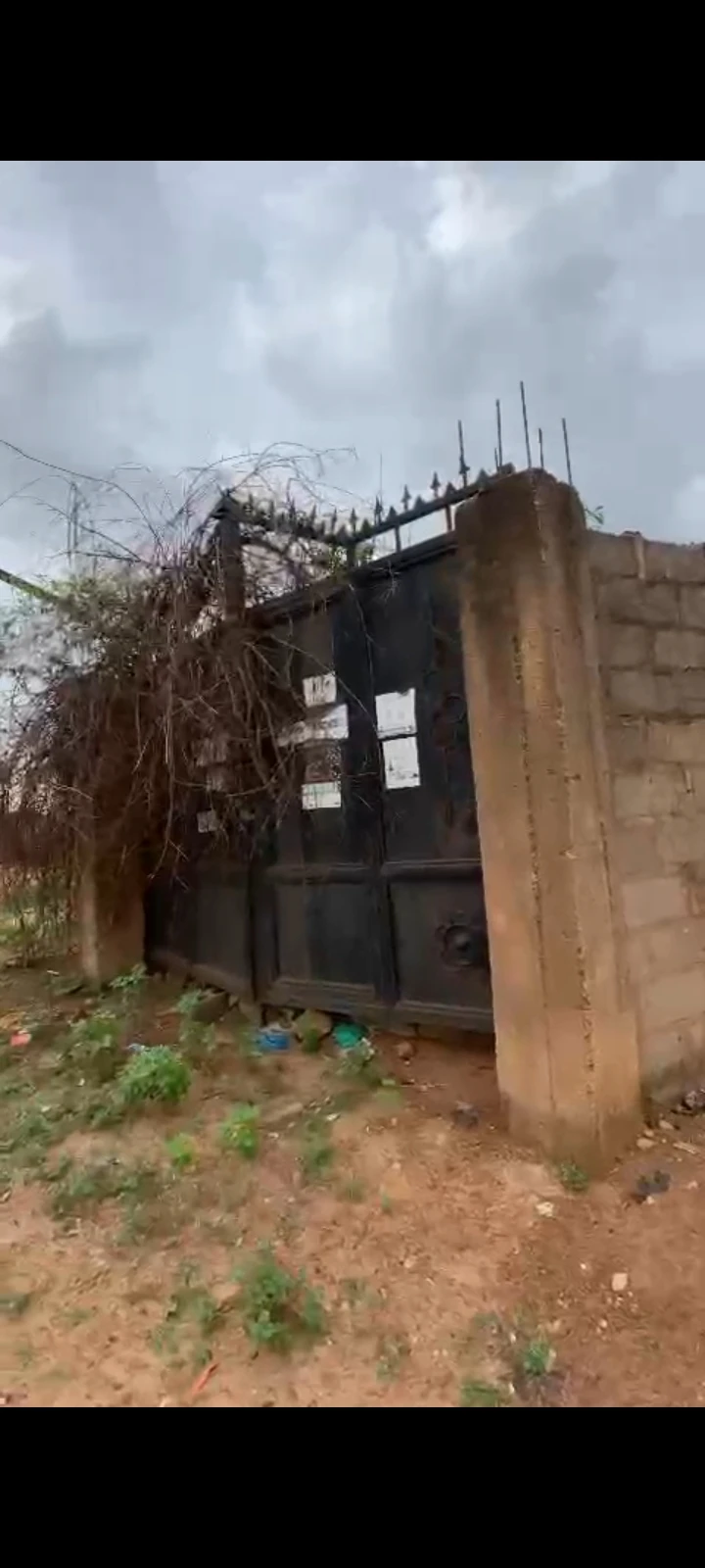Land for Sale in Premier layout, Enugu - Image 1