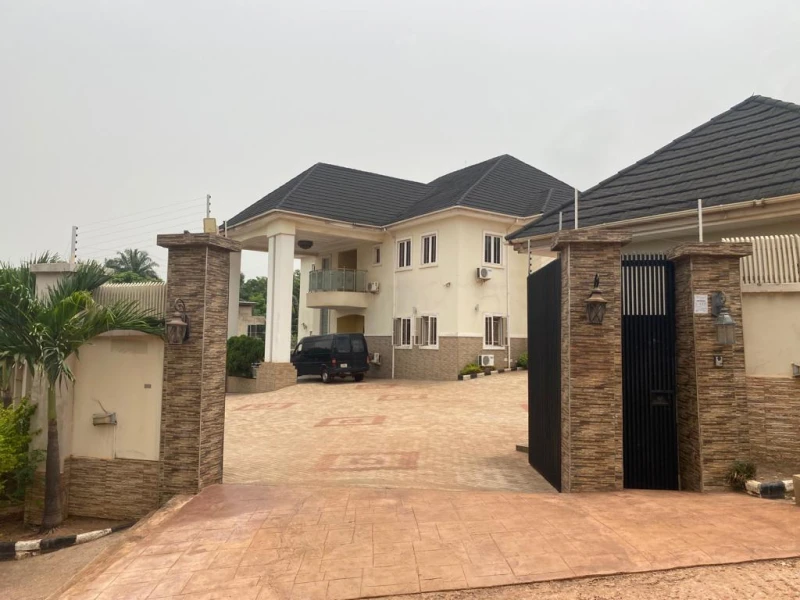 Bungalow for Sale in At independence layout Enugu., Enugu - Image 3