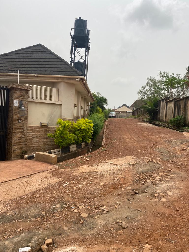Bungalow for Sale in At independence layout Enugu., Enugu - Image 2