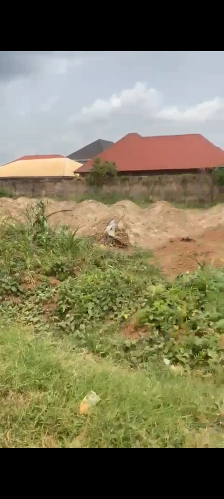 Land for Sale in New Society Emene by Fountain of Grace School Road., Enugu - Image 1