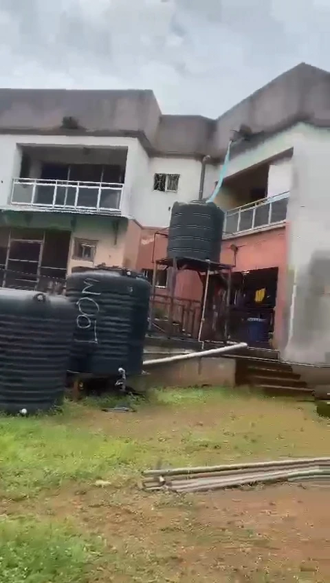 Mansion for Sale in Independence layout, Enugu - Image 4