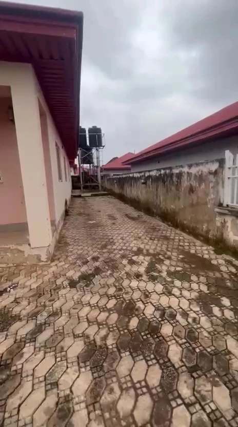 Bungalow for Rent in Centenary, Enugu - Image 4