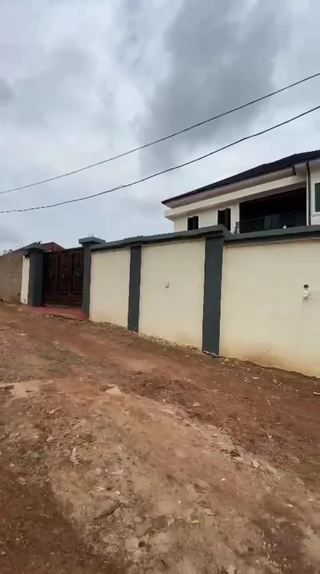 Land for Sale in Thinkers Corner, Enugu - Image 4