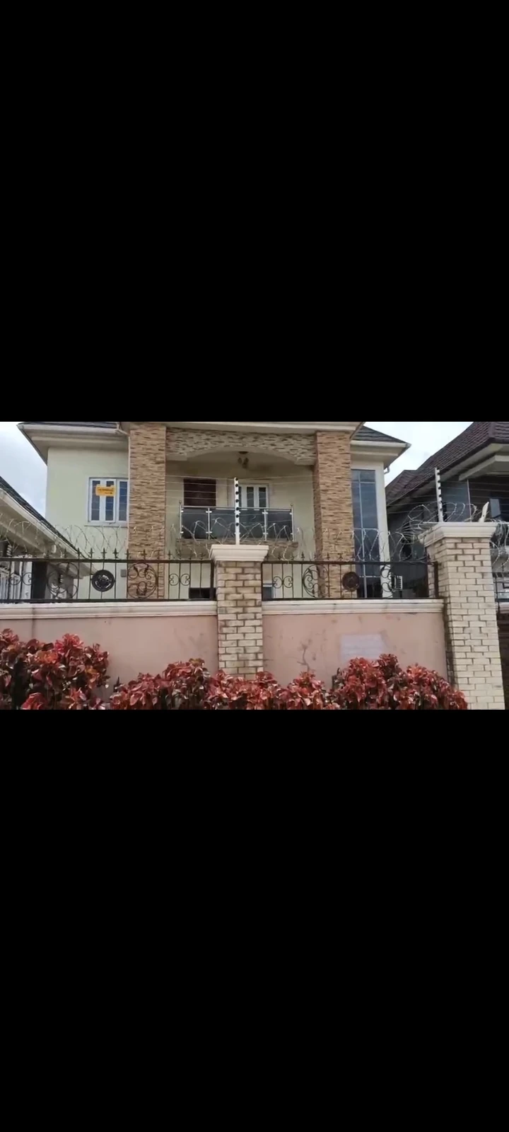 Duplex for Sale in GOLF ESTATE, Enugu cover picture