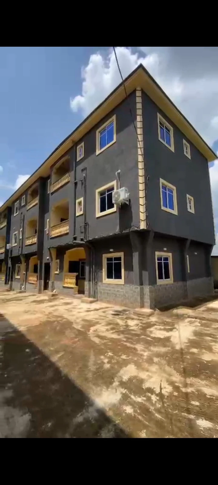 1 Bedroom Flat for Sale in EMENE, Enugu cover picture