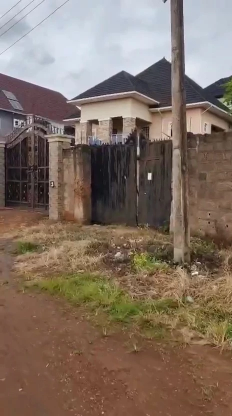 Land for Sale in Transekulu, Enugu cover picture