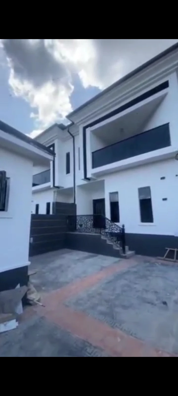 3 Bedroom Flat for Sale in Emene Rehab road, Enugu cover picture