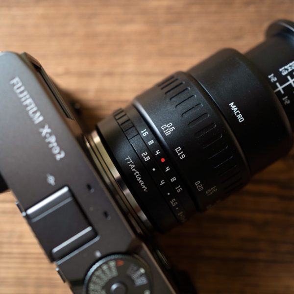 TTArtisan 40mm F2.8 Macro - podłączony do Fujifilm X-Pro2