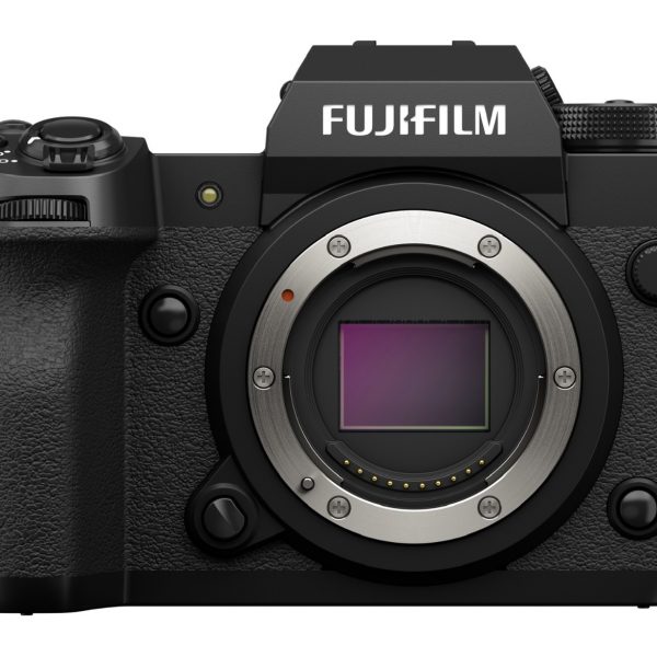 Fujifilm X-H2: matryca 40 Mpix, IBIS w 5 osiach i wewnętrzna rejestracja wideo 8K/30 ProRes 422