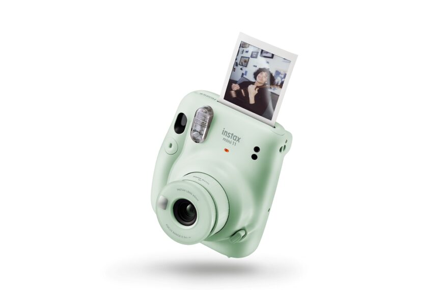 Fujifilm Instax Mini 11: październikowa premiera w kolorze zielonym